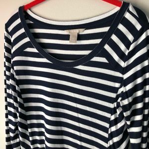 Banana Republic Long Sleeve Tee